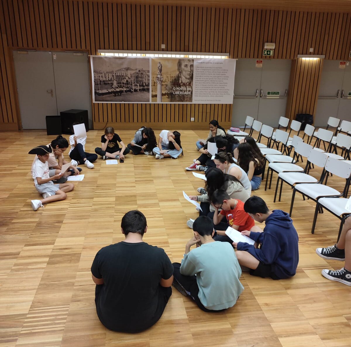 MAEDS integra programa de comemorações do 25 de abril promovido pela Escola Secundária D. João II