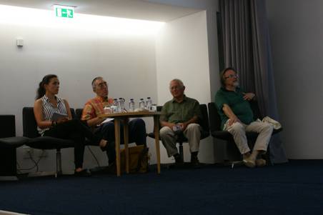 Painel moderado pelo Professor Doutor Victor S. Gonçalves.