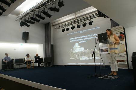Comunicação pela Arq. Isabel Macedo, moderada pela Doutora Joaquina Soares.