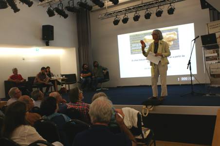 Comunicação pela Dra. Maria Leonor Campos (C. M. Palmela).