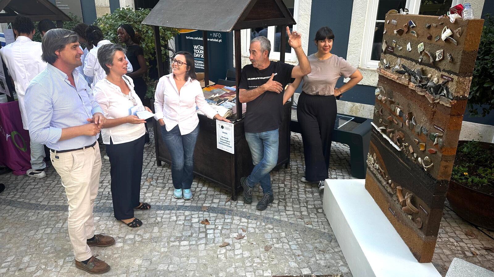 MAEDS marcou presença na Noite Europeia dos Investigadores 2025