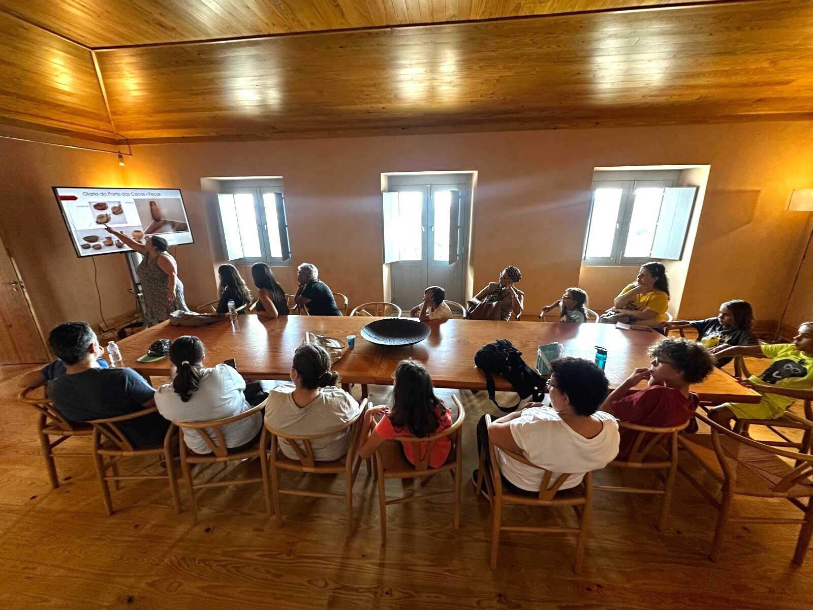 oficina criativa “Barro e Memória”